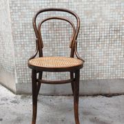 Antique bentwood bistro chair model 18 Thonet