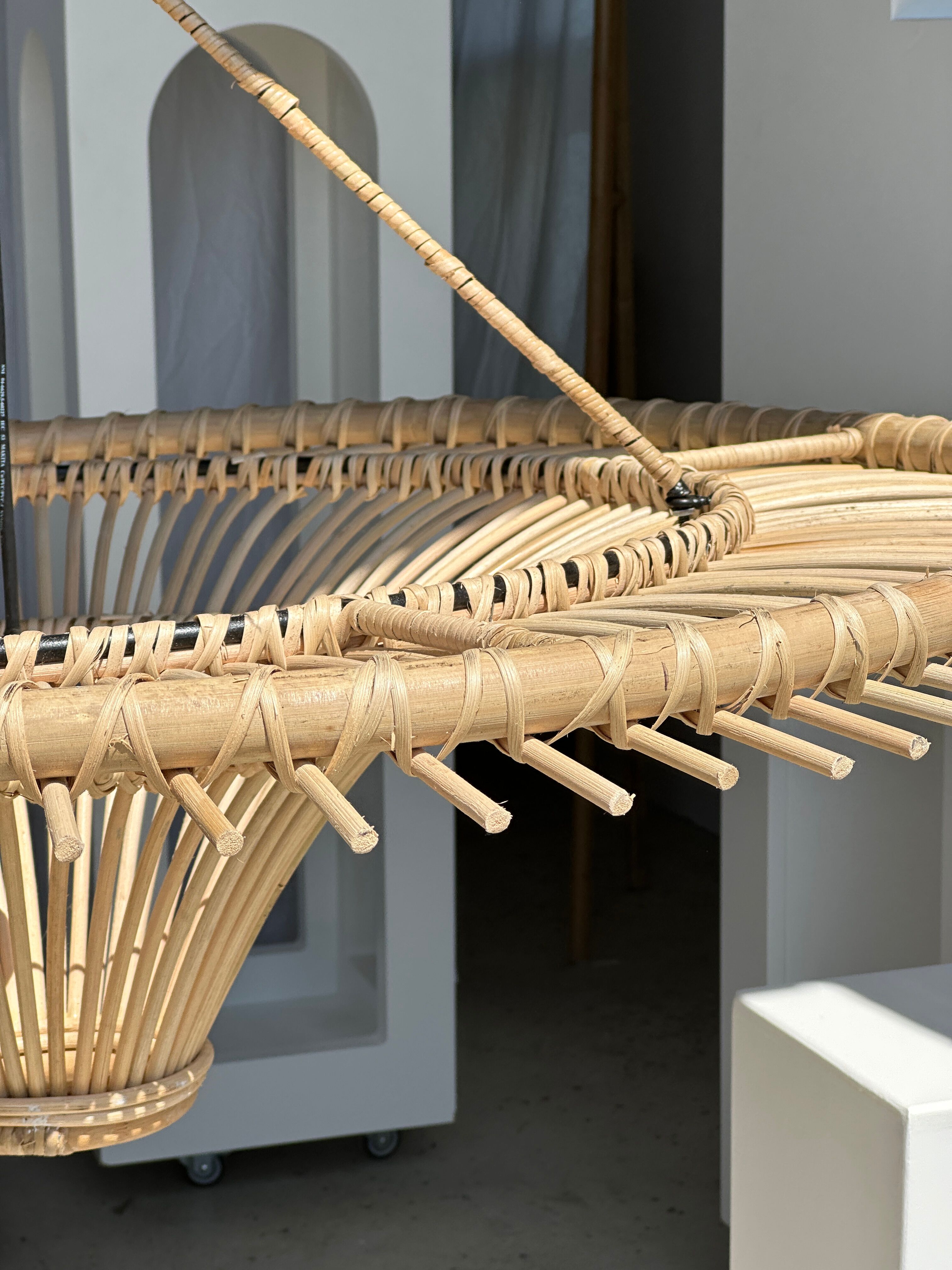 Suspension rattan saucer iron frame D:120 H:60