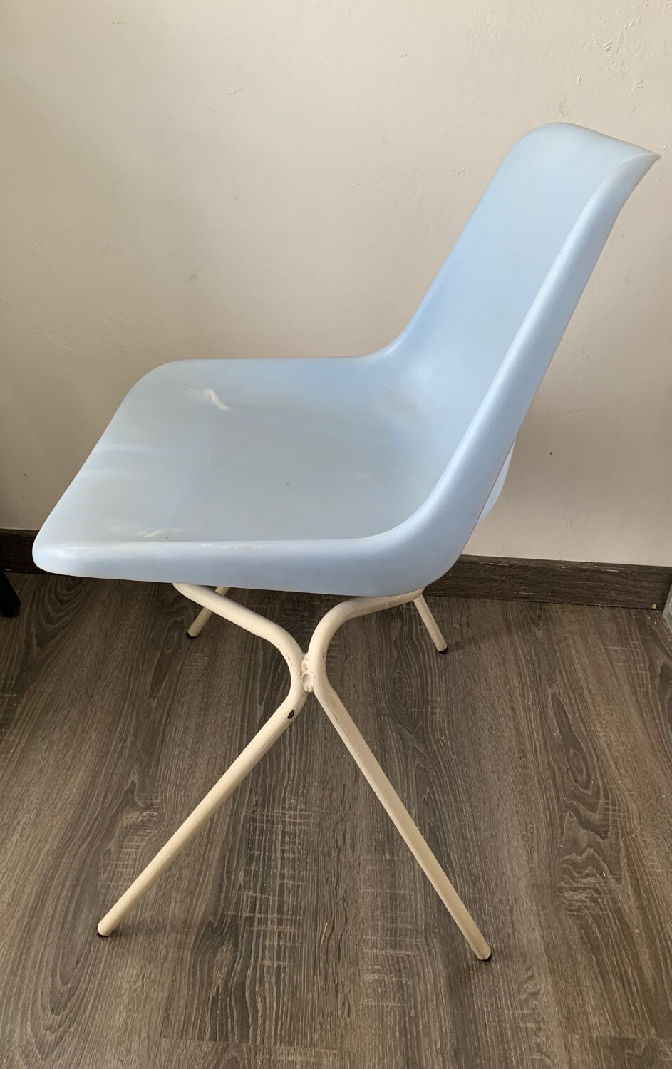 Robin Day Blue 60s Chair