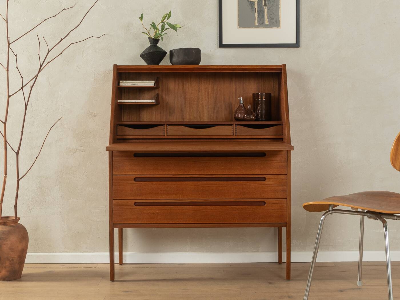 1960s Bureau