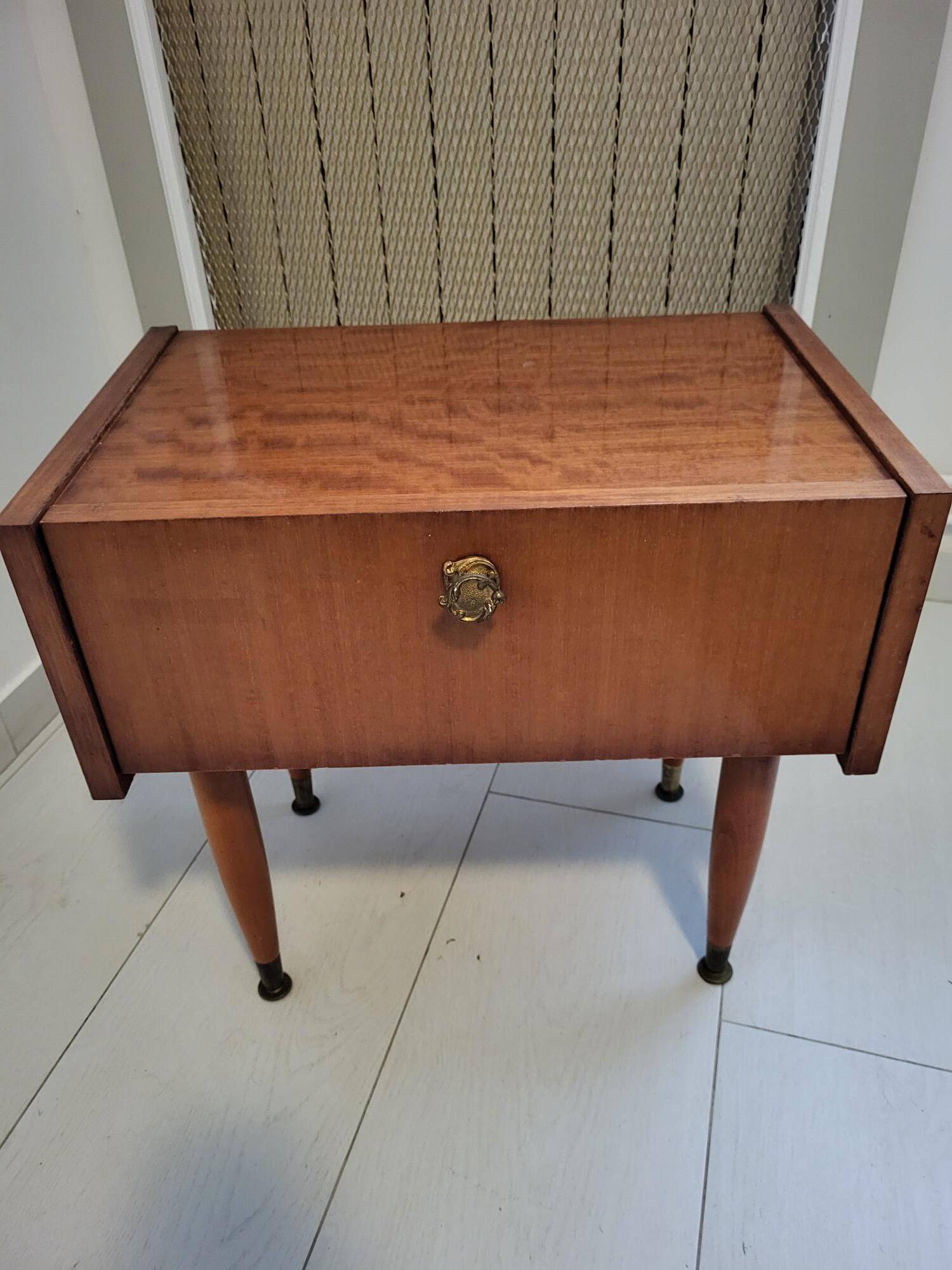 Table de chevet vintage années 50