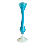 Vase, soliflore en opaline bleue et blanche