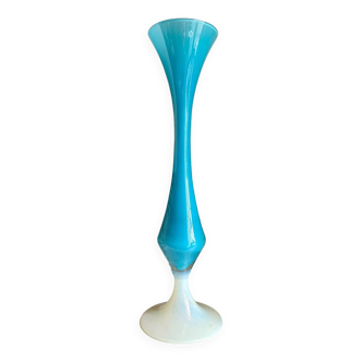 Vase, soliflore en opaline bleue et blanche