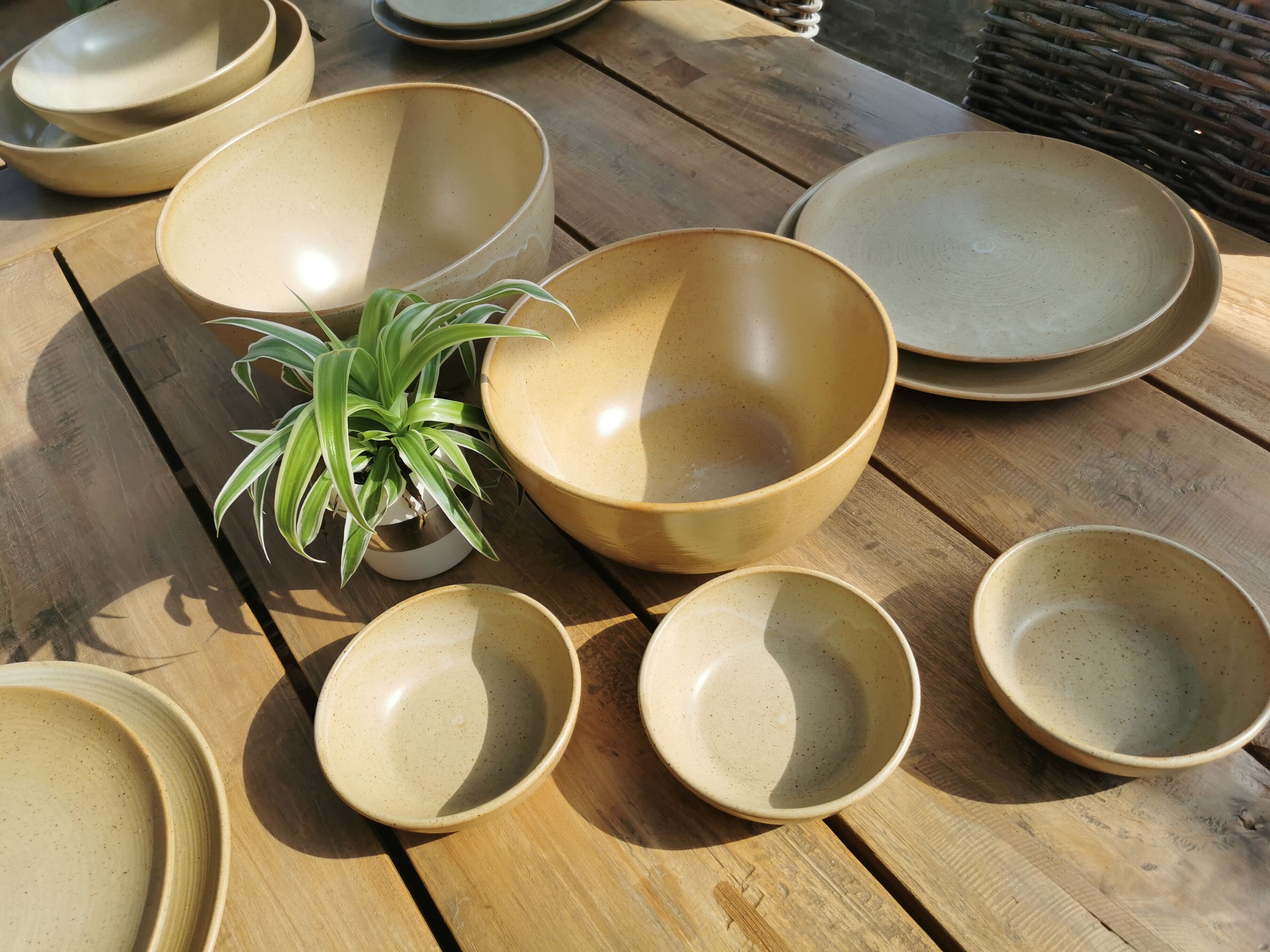 Full service in CNP Village sandstone