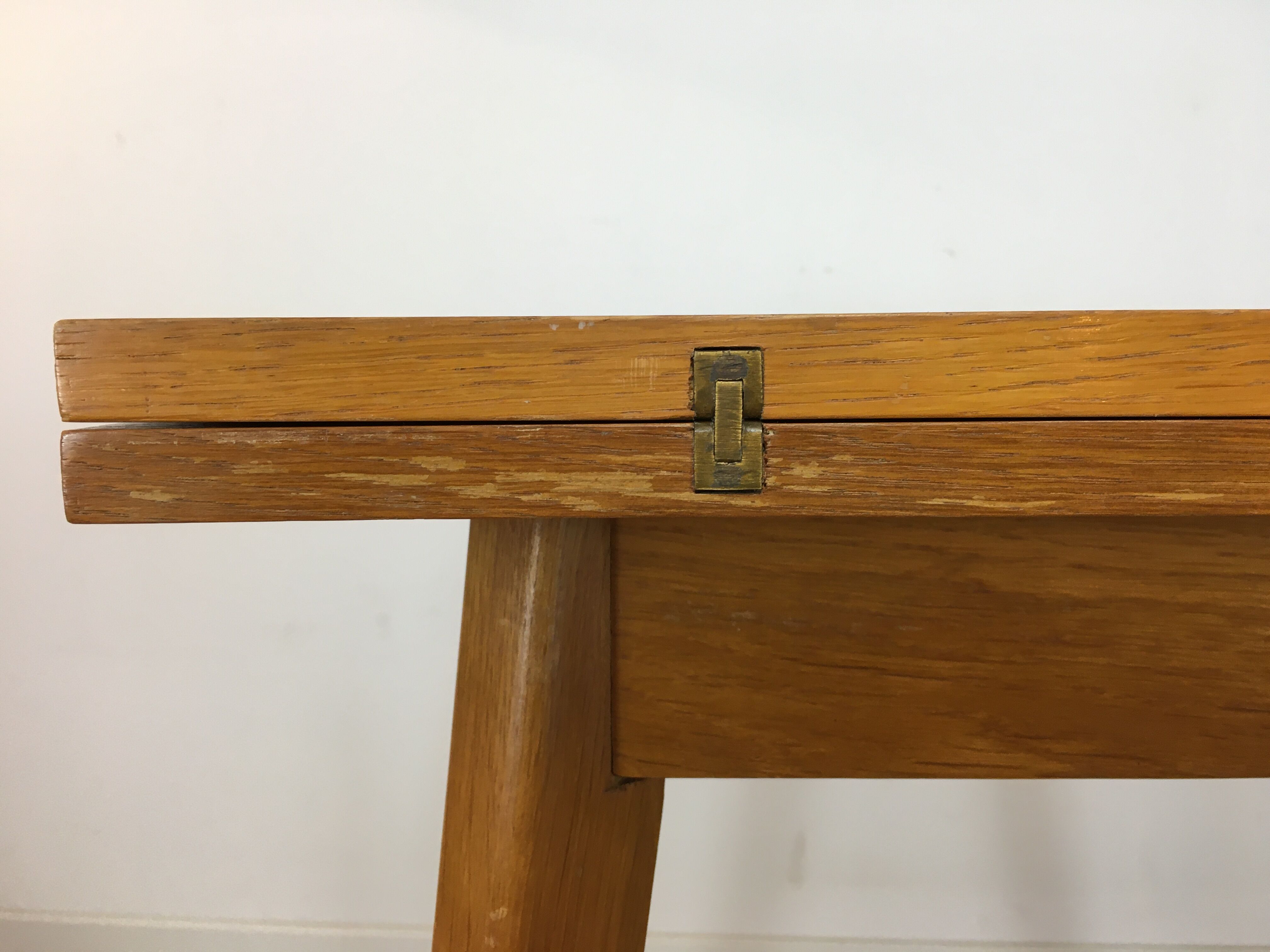 Table portfolio foot compass 50s