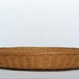 Woven wicker dish