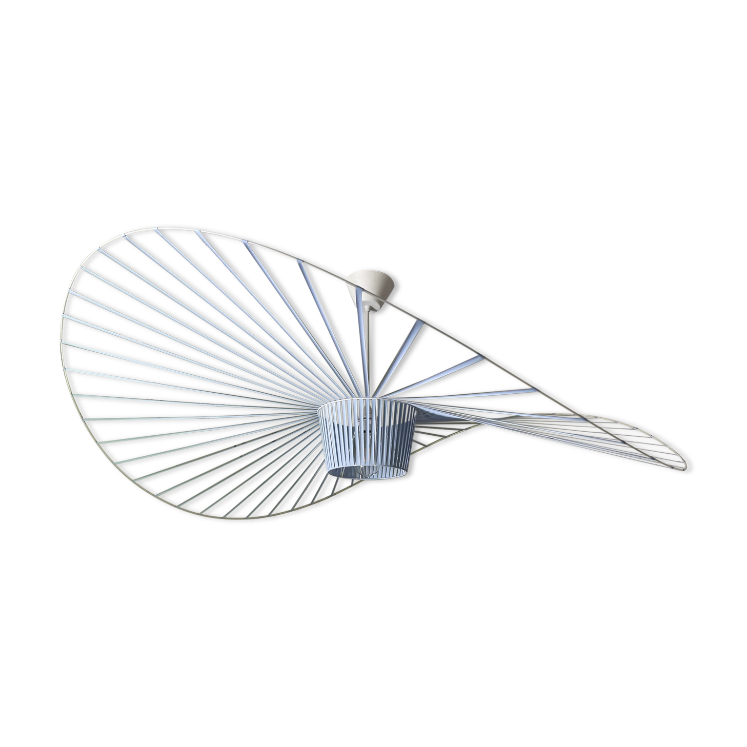Suspension Vertigo by PETITE FRITURE bleu pastel