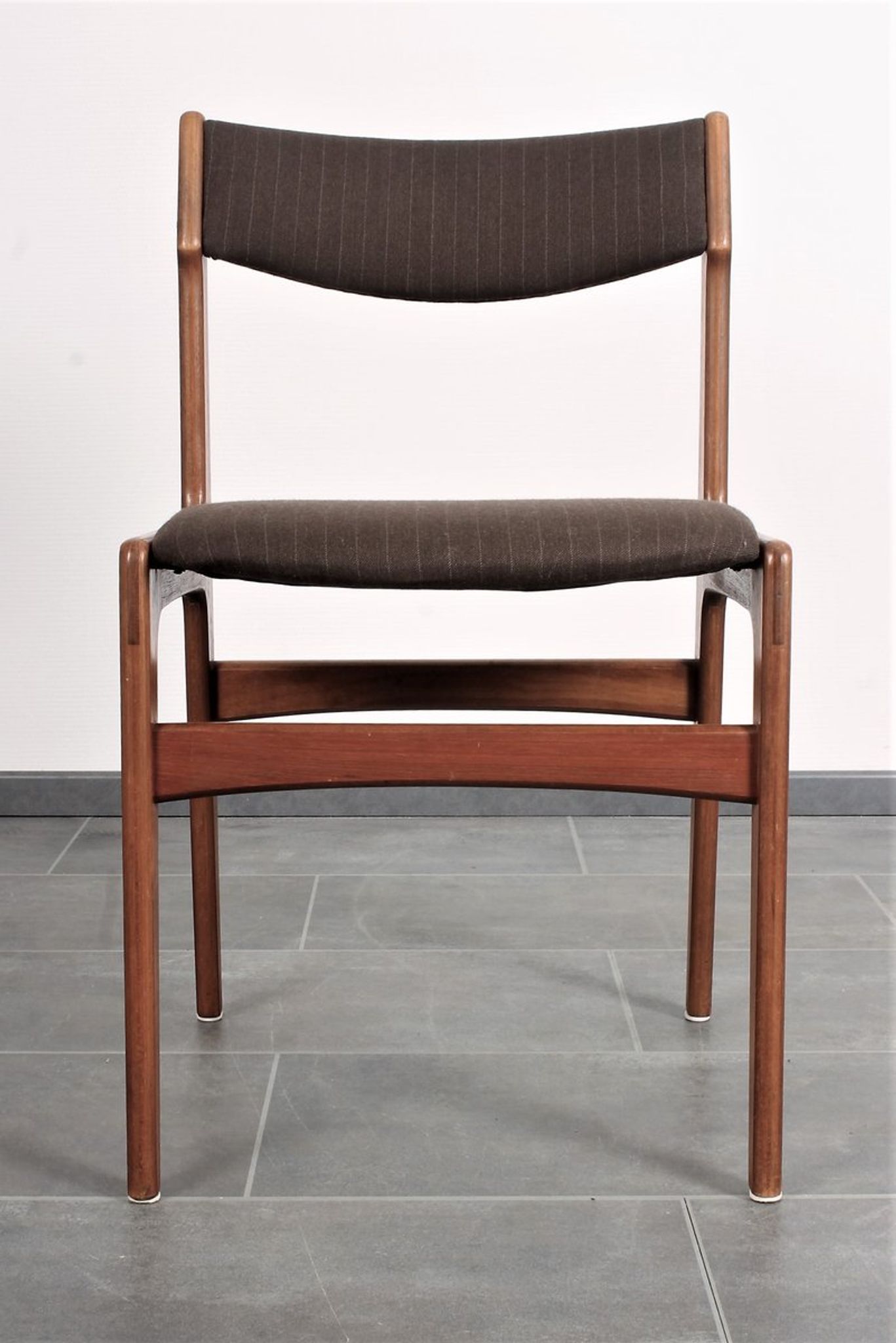 Set de 4 chaises de salle à manger en teck par Erik Buch pour Anderstrup 1950s