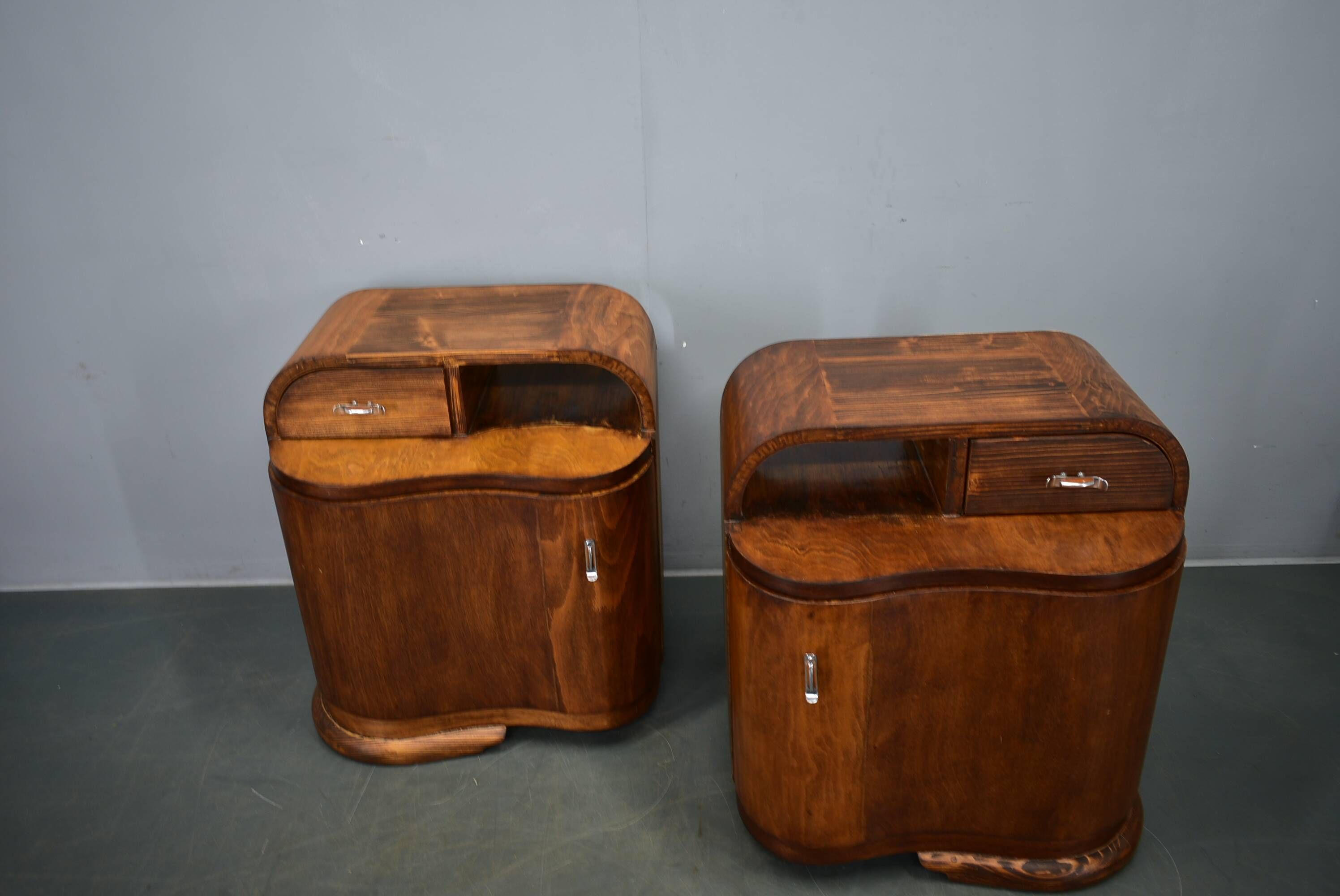 1939s Pair of Art Deco Bedside Tables, Czechoslovakia