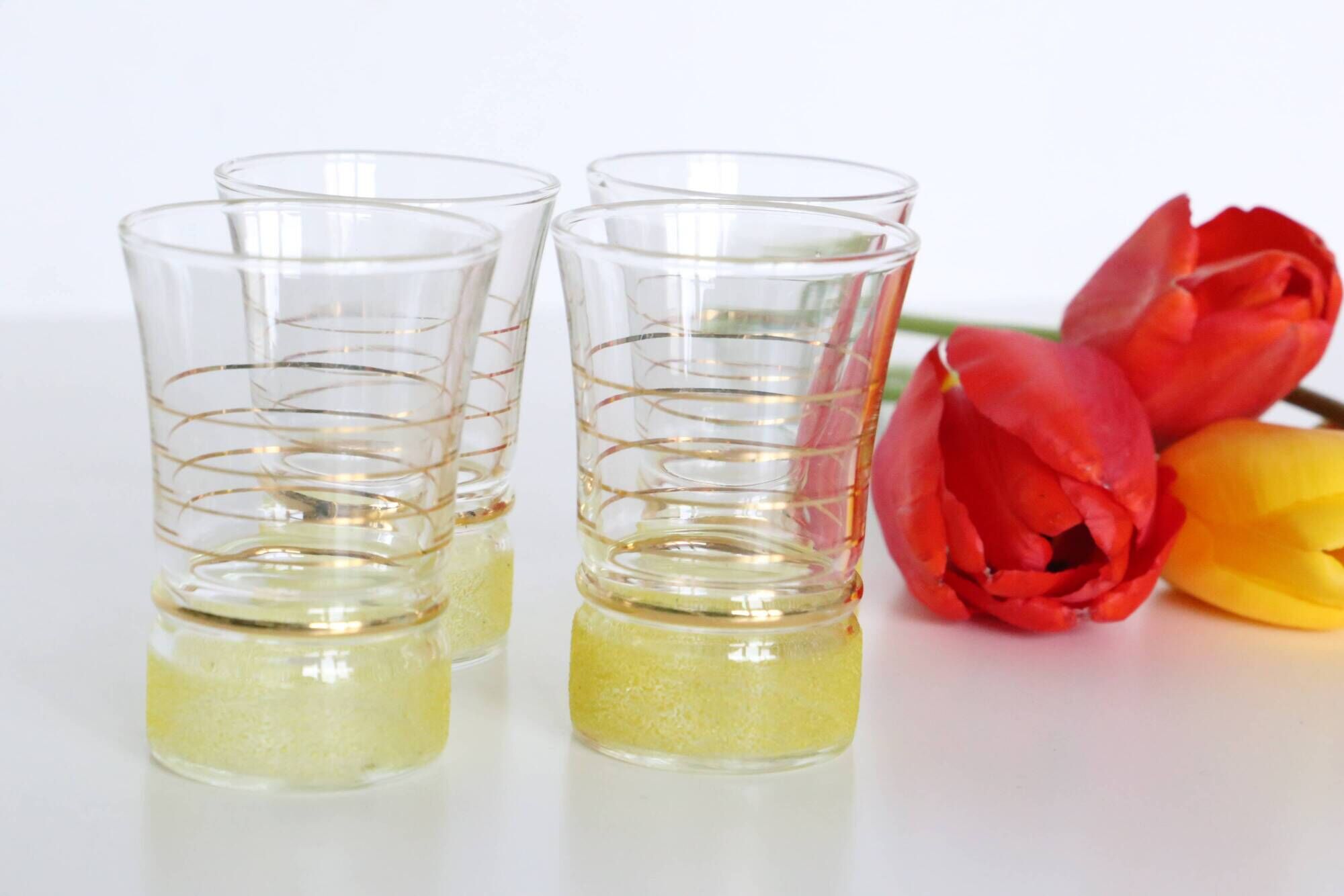 Set of 4 vintage glasses, yellow and gold granita, vintage, authentic, 50s