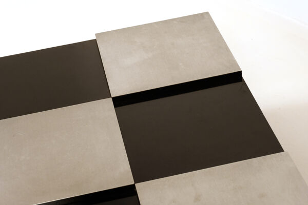 Table basse damiers 1970