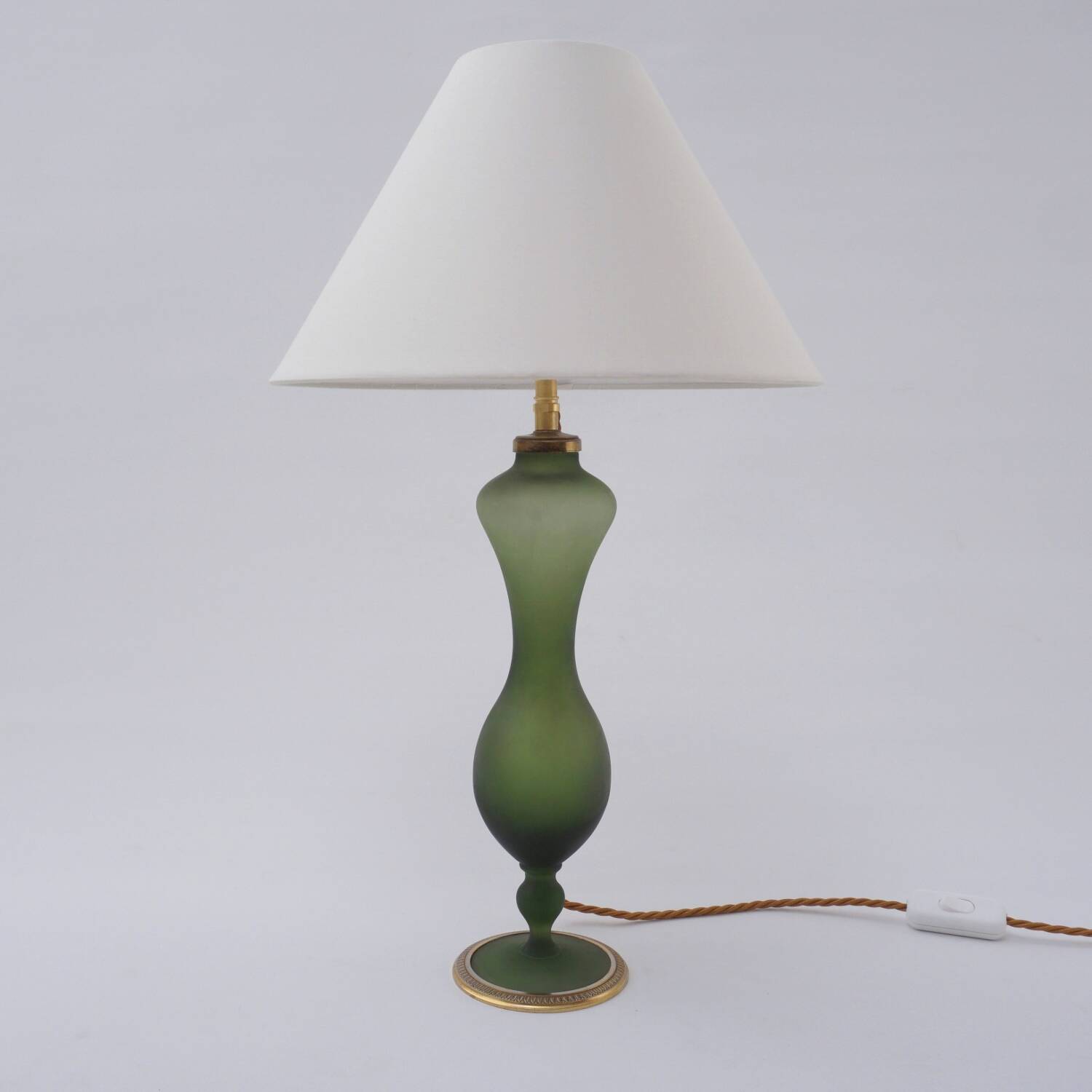 Antique table lamp in Art Nouveau glass by Baccarat and ormolu, 1890s, French.