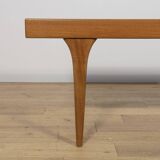 Table basse en teck du milieu du siècle par Johannes Andersen pour CFC Silkeborg, Danemark