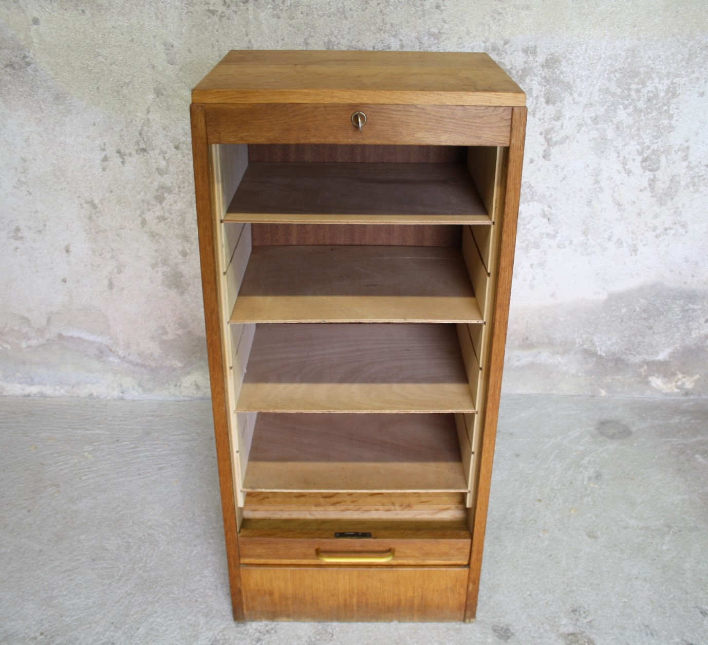 Vintage curtain binder