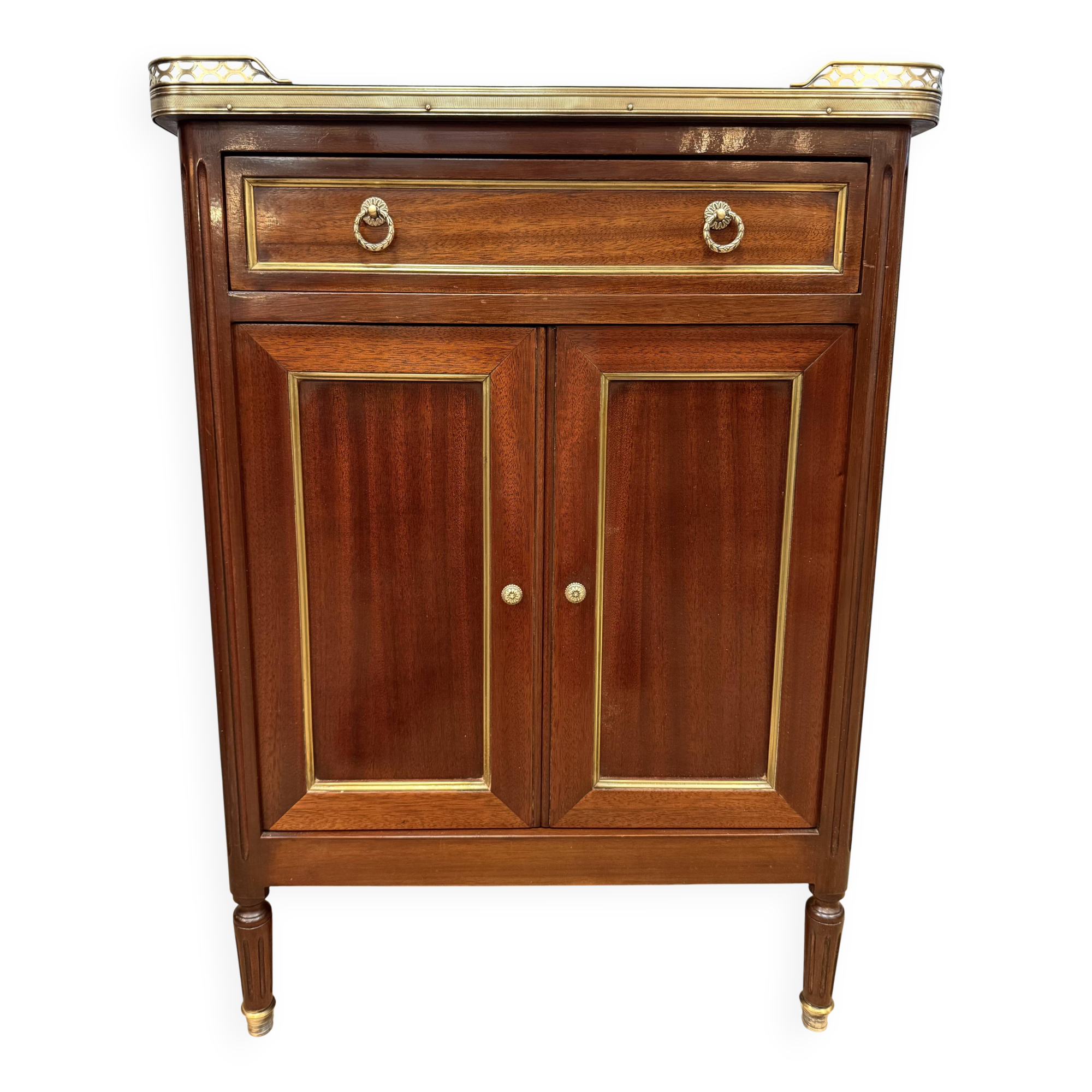 Small sideboard from the mid-century in mahogany -