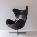 Early ‘Egg’ armchair designed by Arne Jacobsen for Fritz Hansen, Denmark 1958.