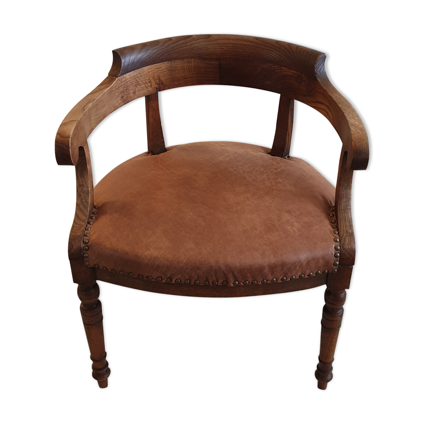 Renovated notary chair