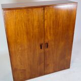Armoire suspendue réalisée en teck par Børge Mogensen