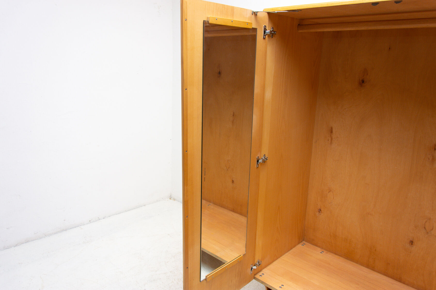 Vintage wardrobe from Novy Domov, 1970´s, Czechoslovakia