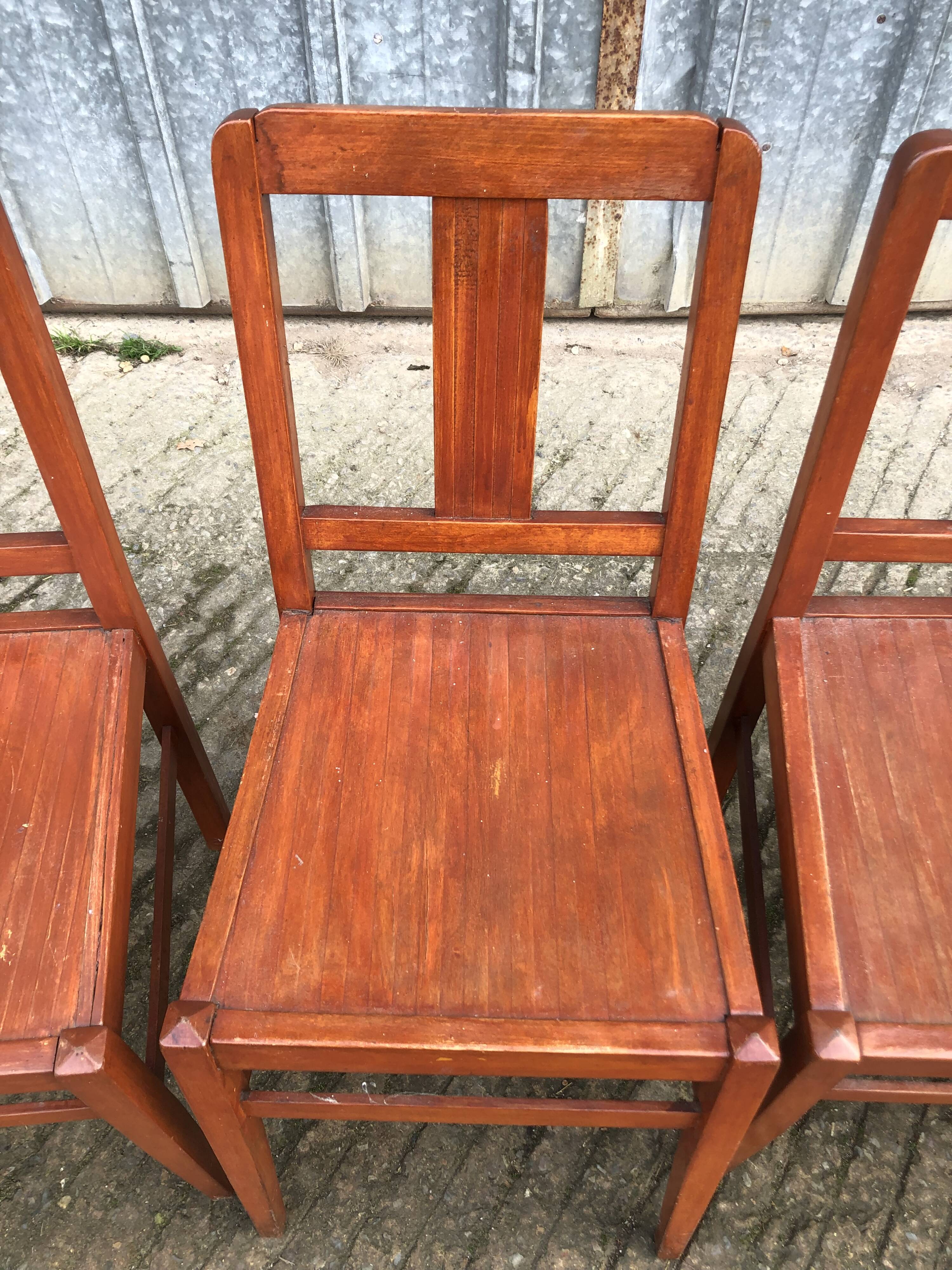 6 René Gabriel chairs from the reconstruction period in beech and plywood.
