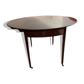 English style side table, with flaps