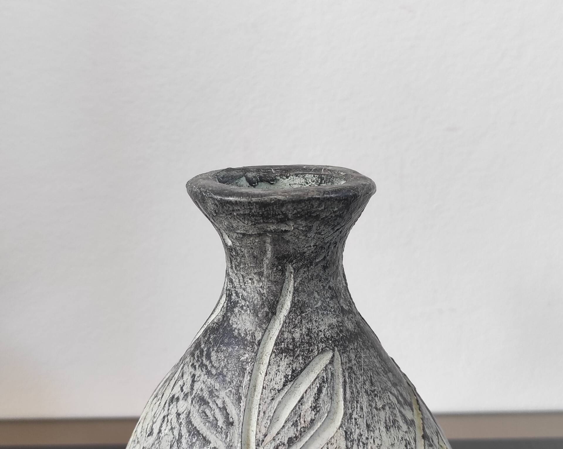 Vintage engraved ceramic soliflore vase