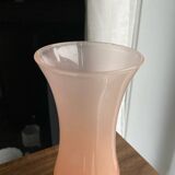 Vase opaline vintage
