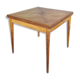 Folding table