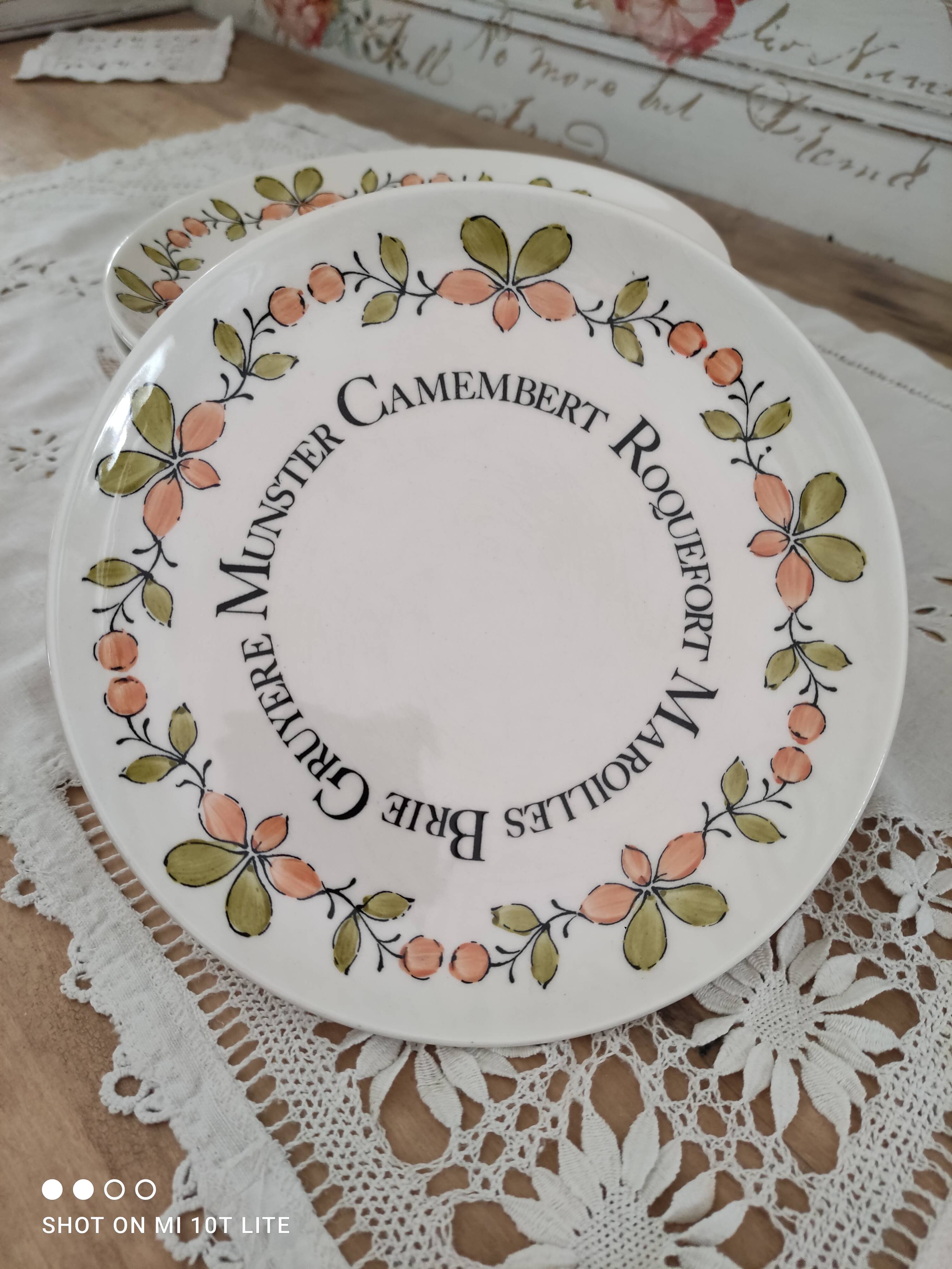 Set of 11 gien france cheese plates from the ma cuisine series