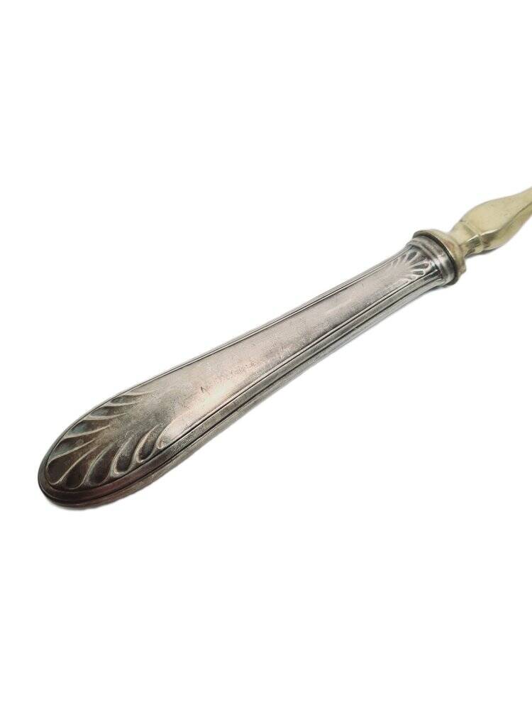 Eclectic silver plated cake shoulder, 1900s