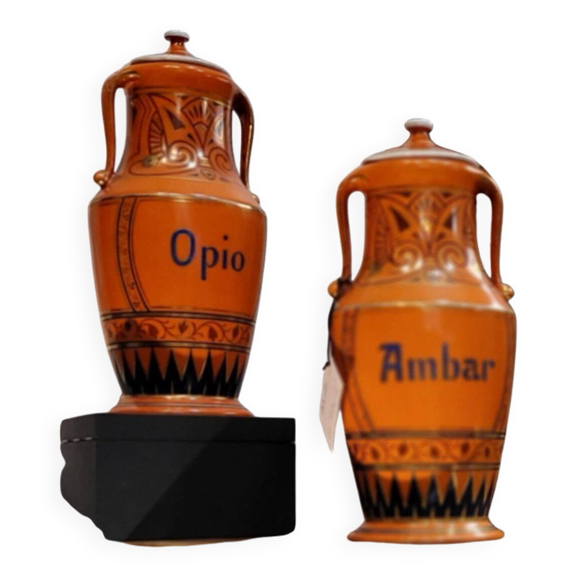 Half-moon console "Yueyazhuo", Huanghuali wood, Qing dynasty, circa 1790 – China