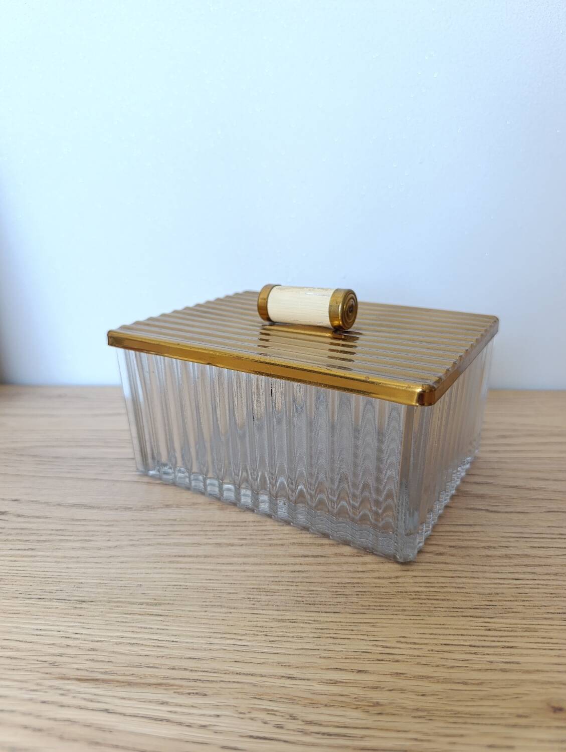 Vintage decorative box in ribbed glass – 1960s/70s