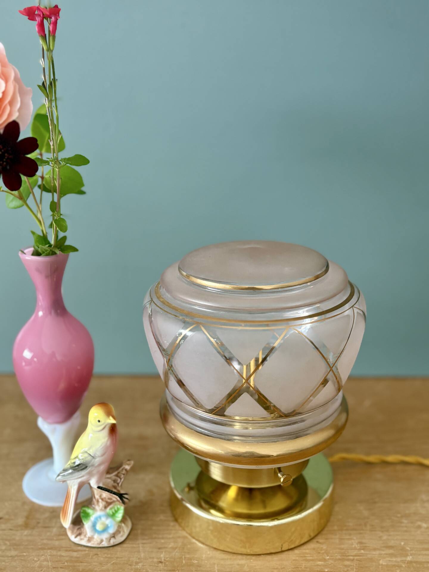 Vintage Art Deco pink and gold glass globe table lamp