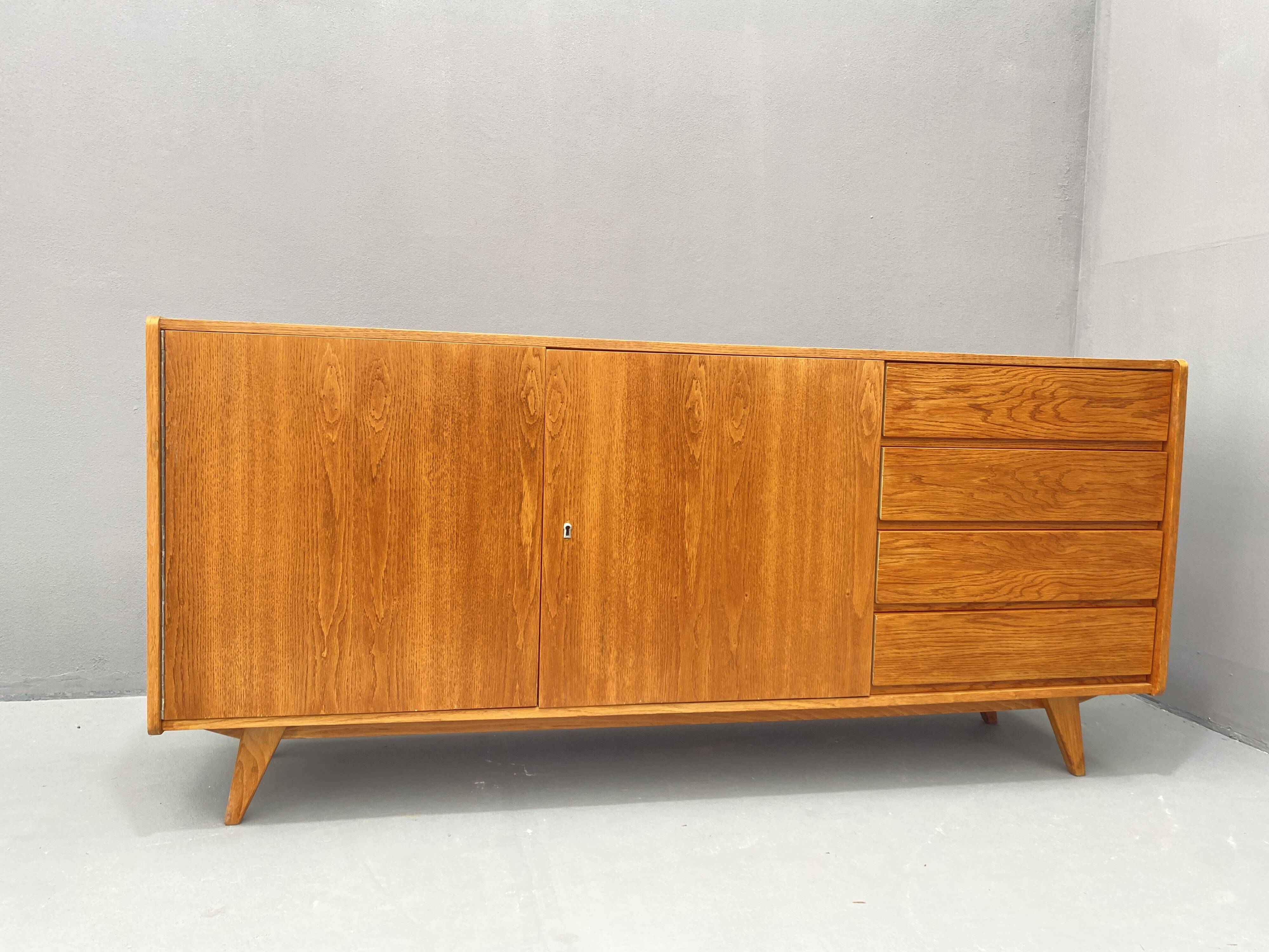 Enfilade vintage U-460 par Jiří Jiroutek pour Interiér Praha, Tchécoslovaquie