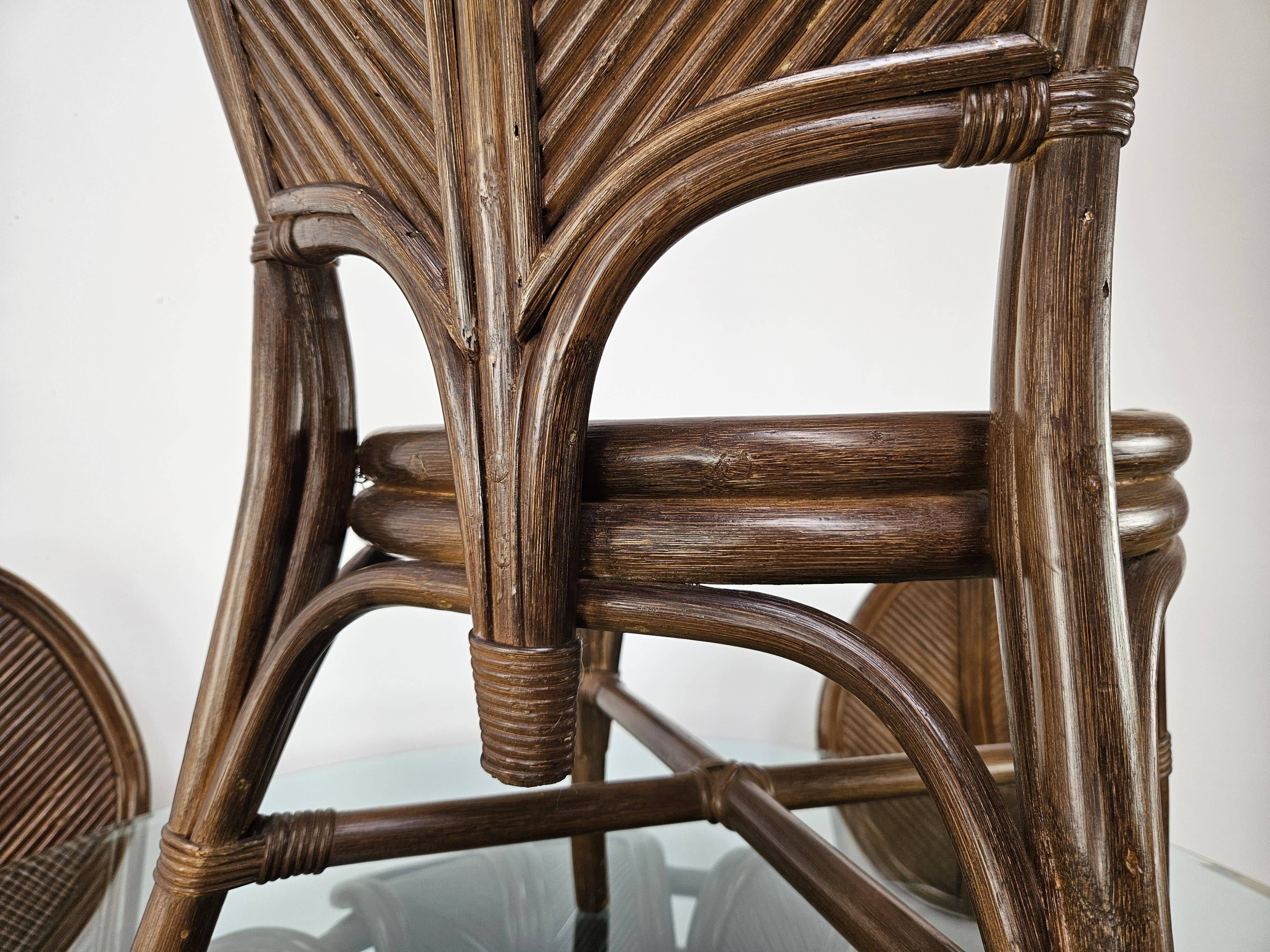 Ensemble table et quatre chaises en osier et bambou par Vivai Del Sud, 1970