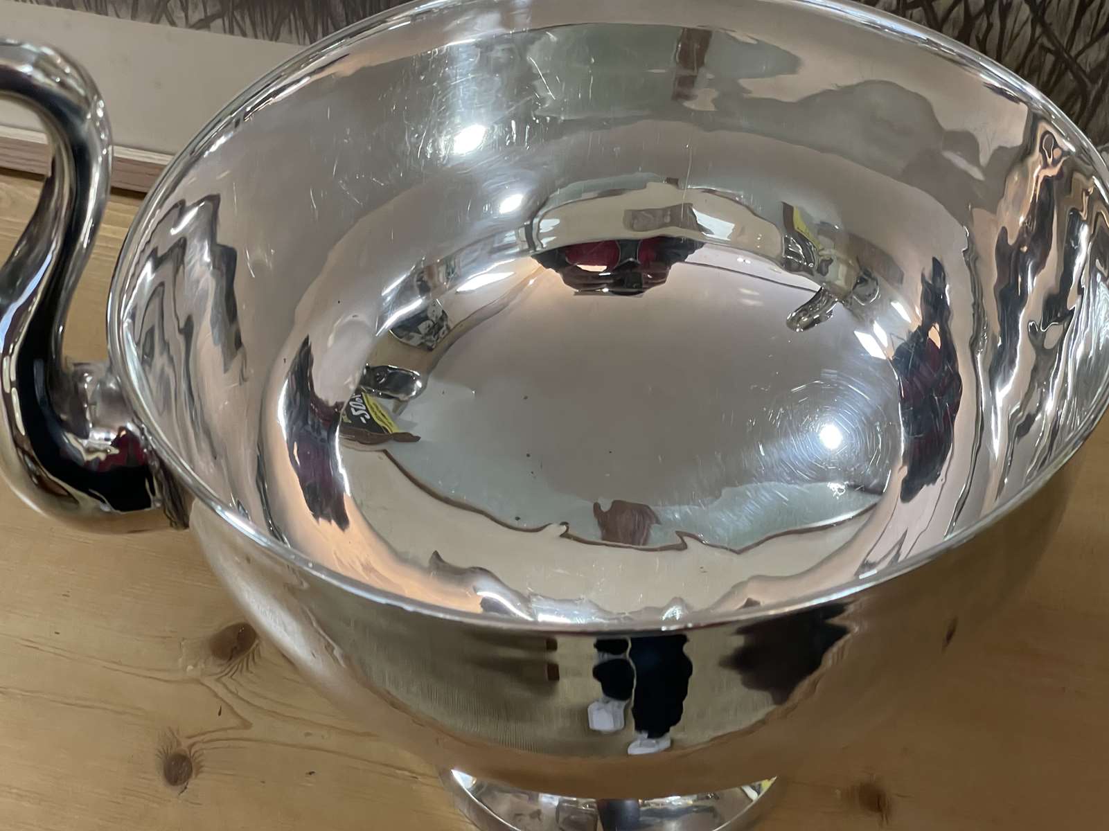 Champagne bucket in silver metal
