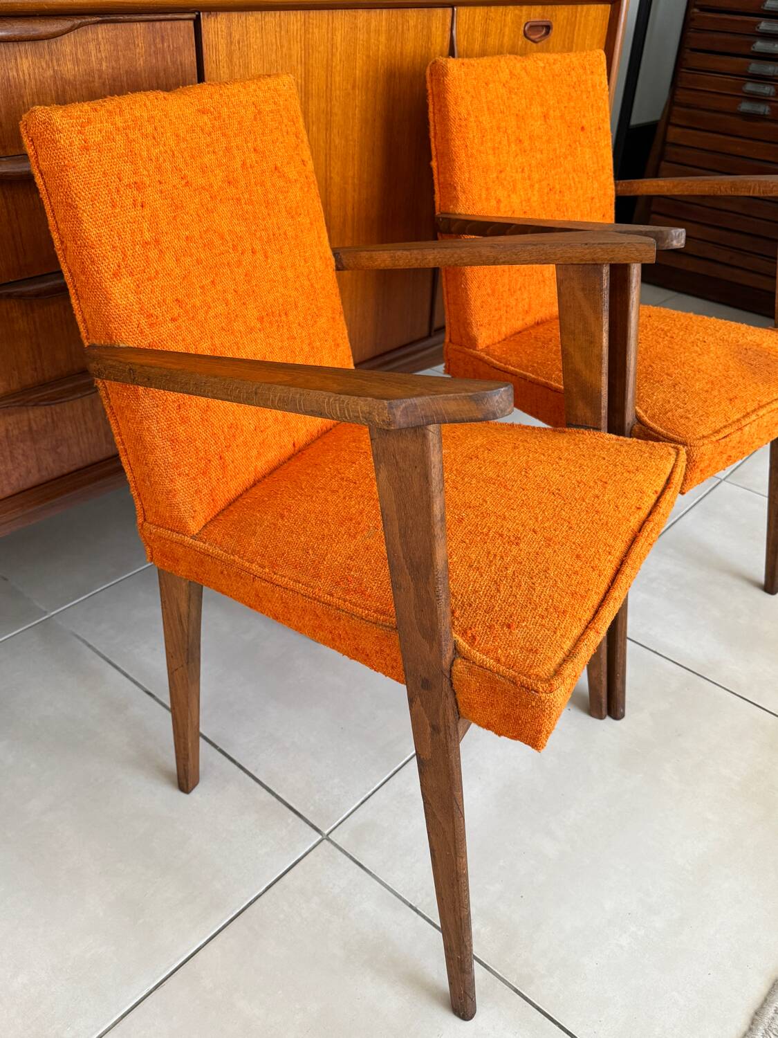 Pair of vintage 60s armchairs in wood and orange bouclé fabric