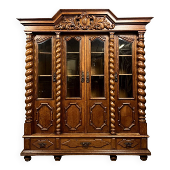 Renaissance bookcase in walnut and oak circa 1880