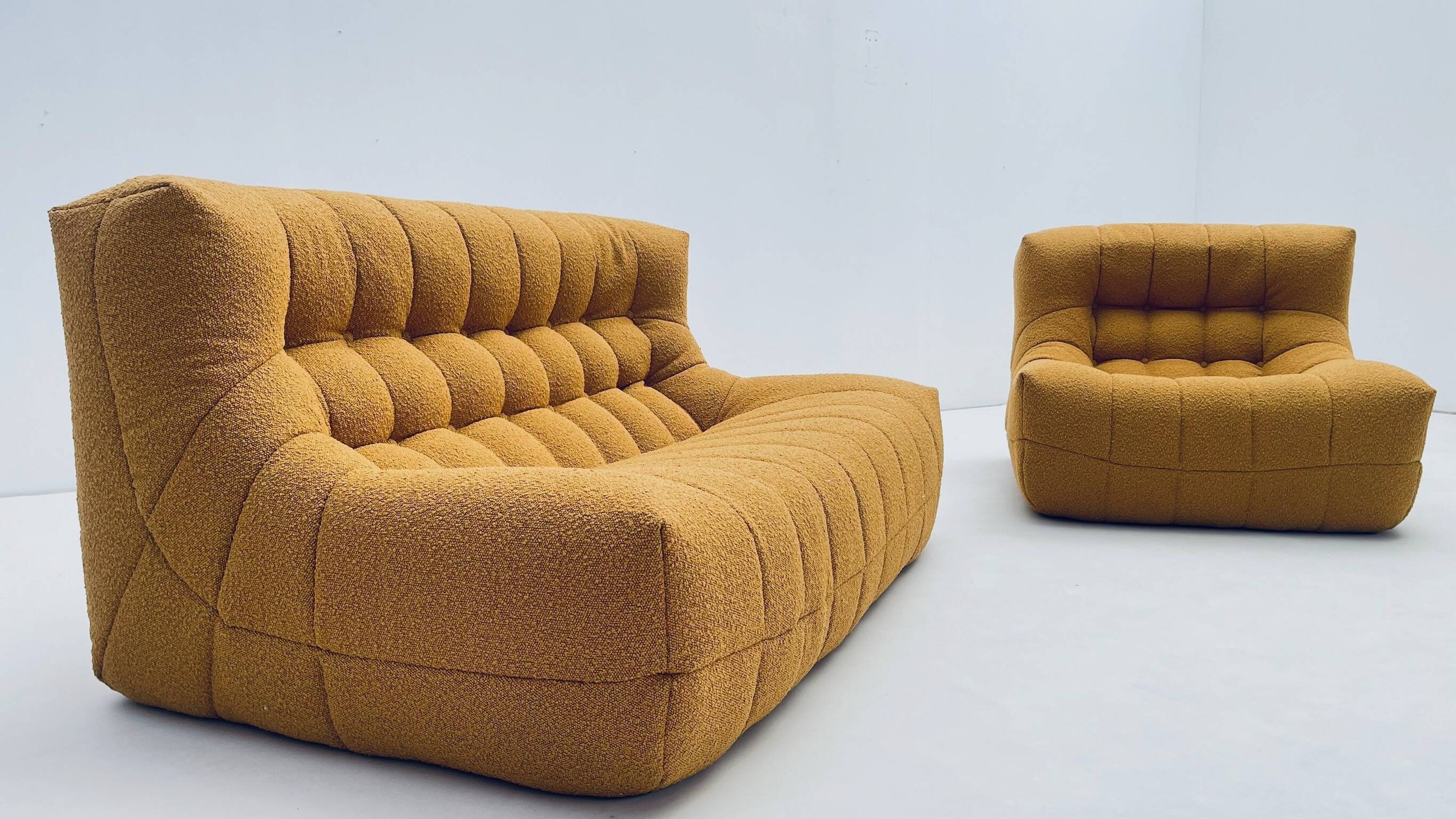Yellow bouclé comfy Living room set