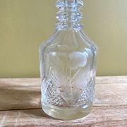 Carafe en cristal gravé et ciselée