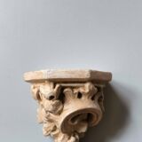 Small wall console shelf in vintage patinated plaster with baroque foliage