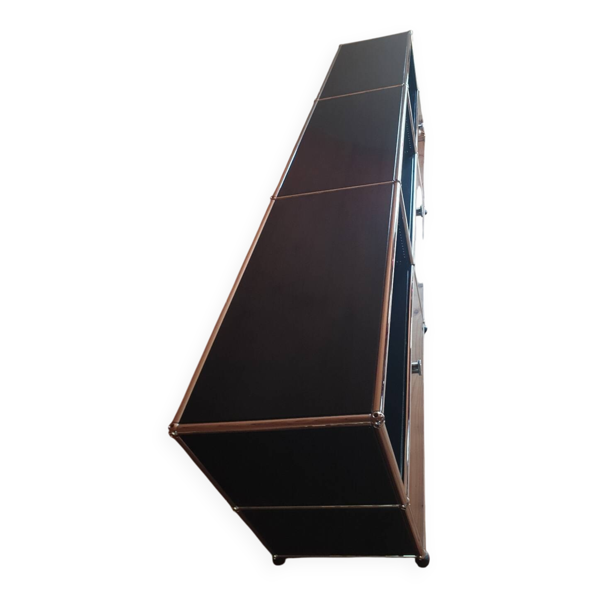 USM Haller low cabinet
