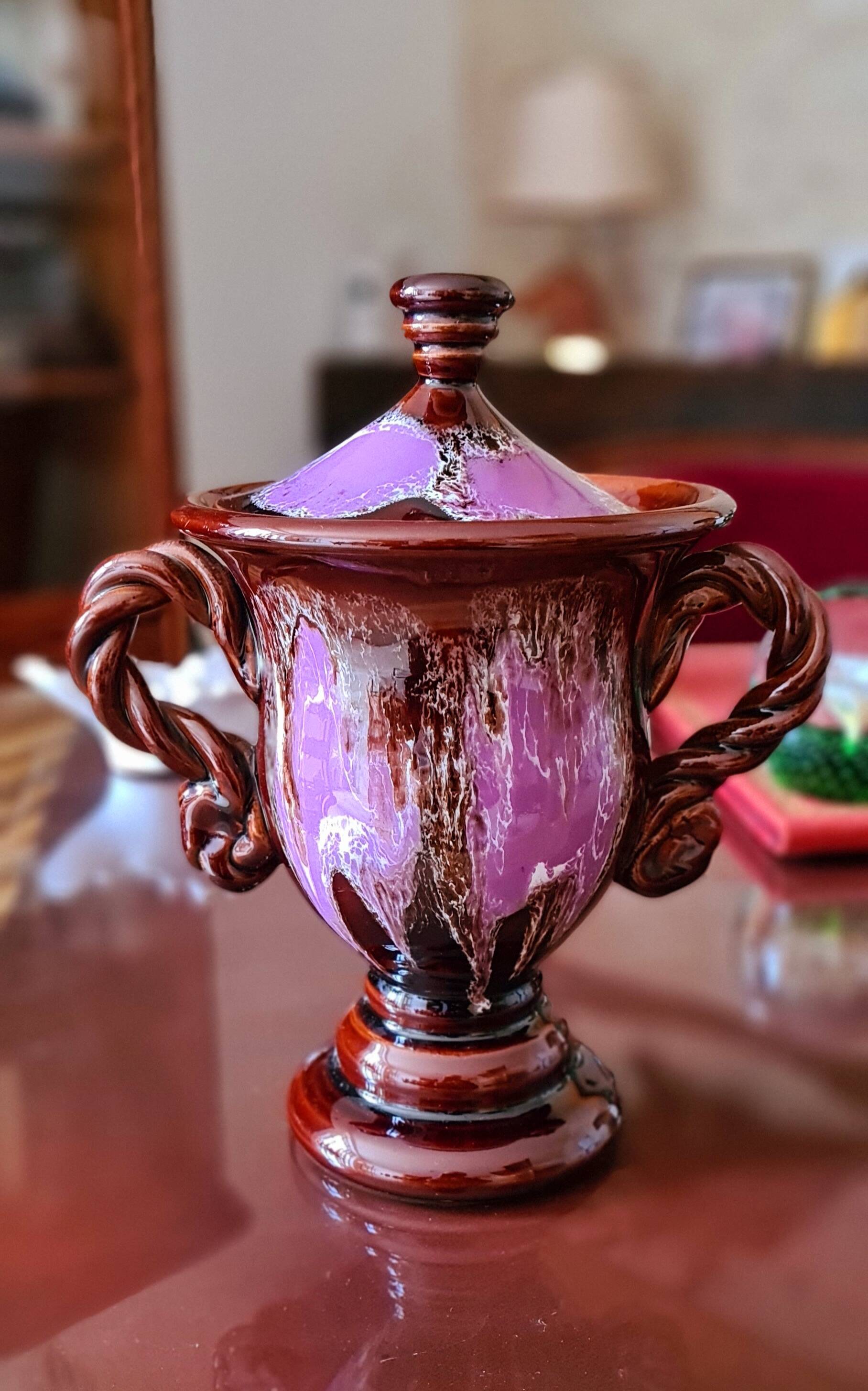 Very pretty pot with Vallauris lid