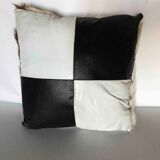 Coussin en cuir et peau 36x36cm
