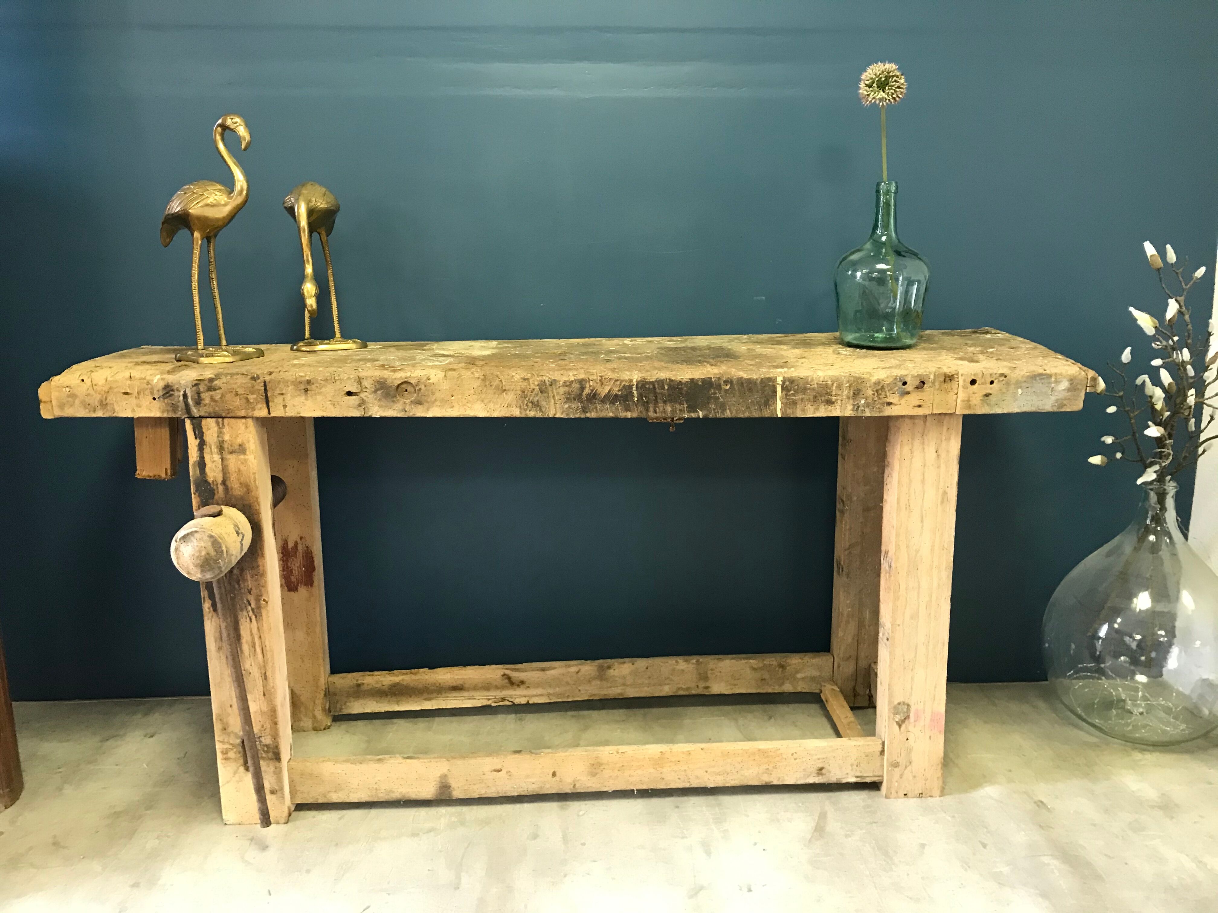 Carpenter's workbench