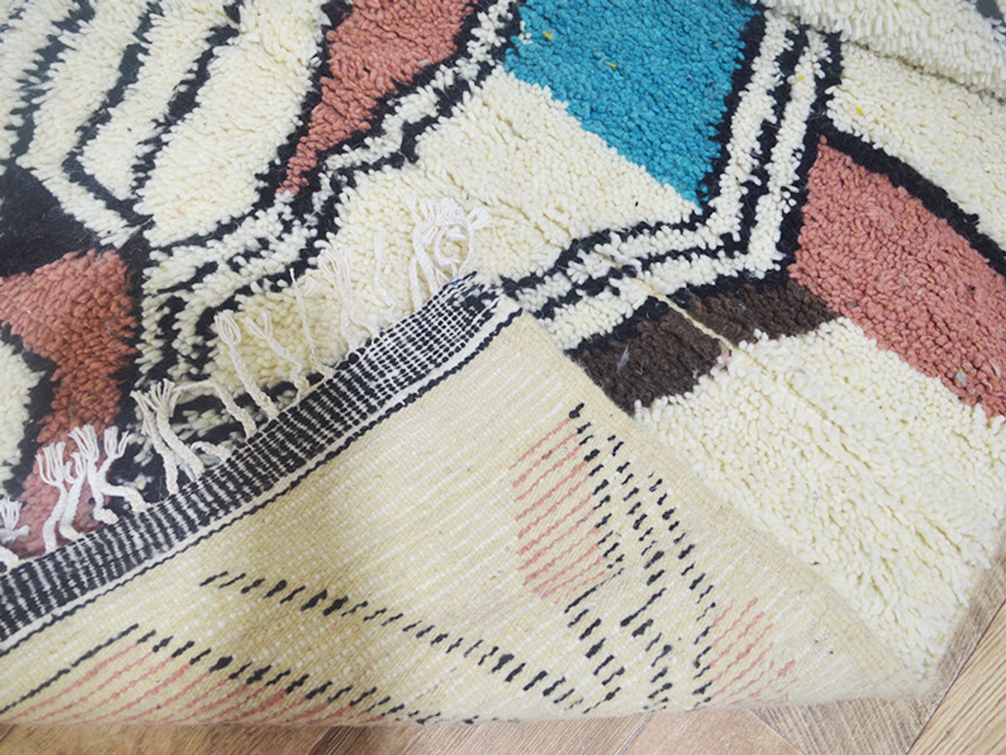 Tapis berbere marocain 270x153cm
