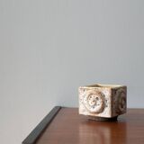 Fat lava style ceramic pot