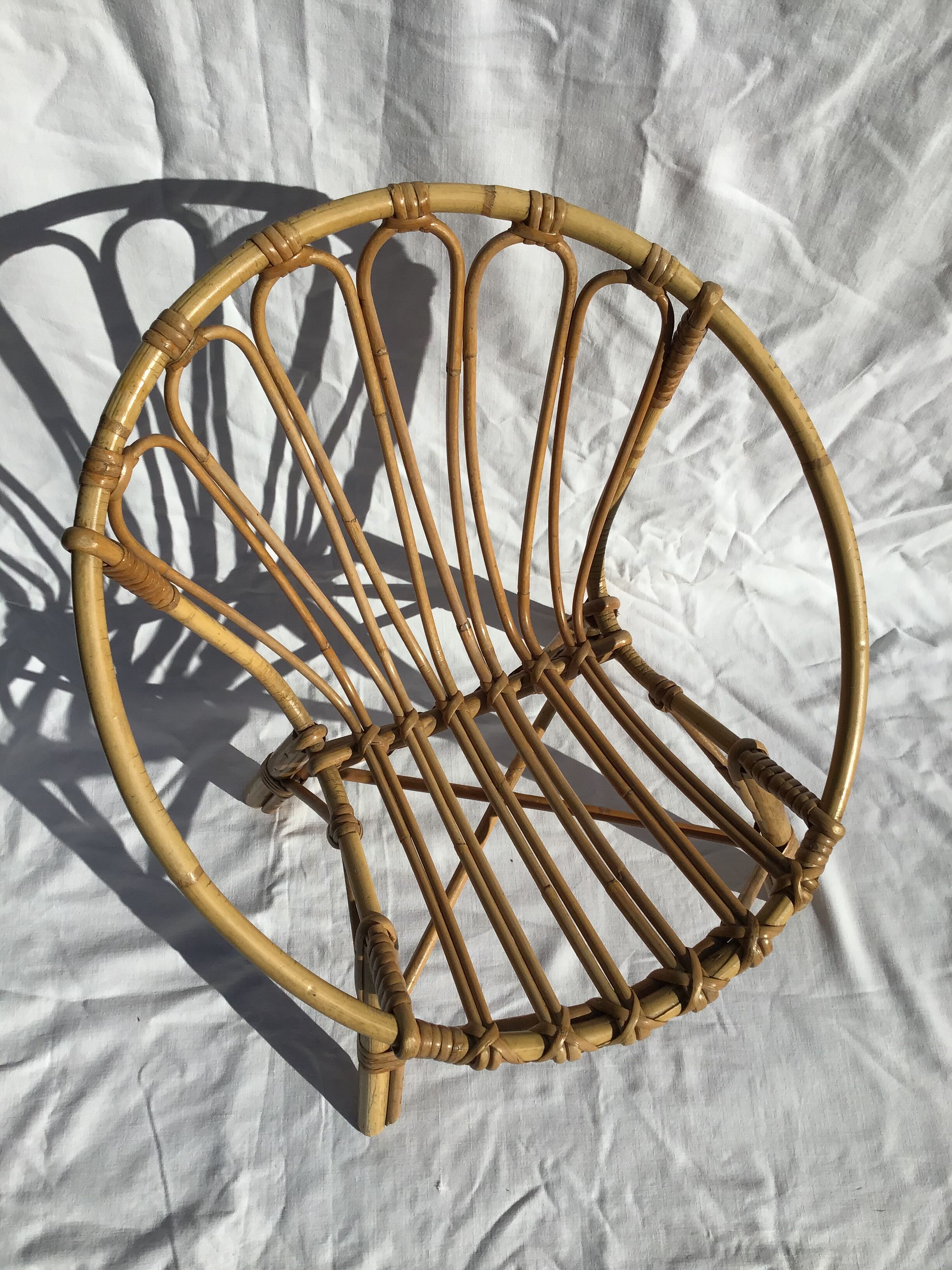 Children's rattan basket chair