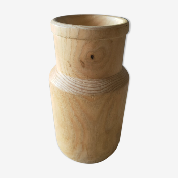 Wooden vase milk jug style