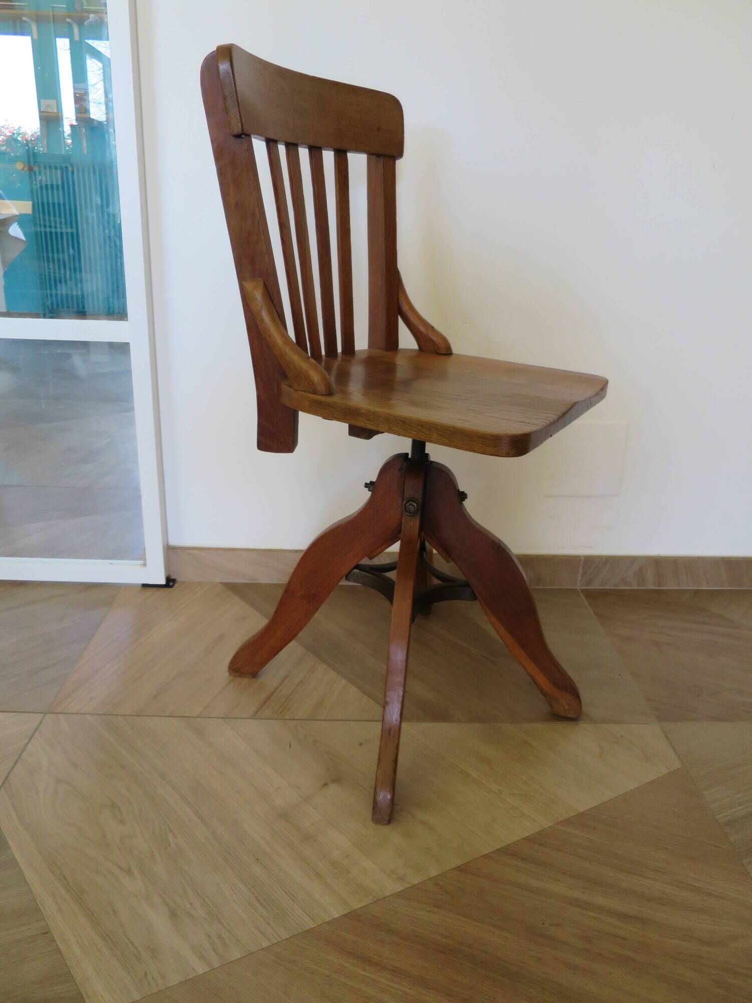 Rare American office chair - wooden - swivel - 50s/60s - child